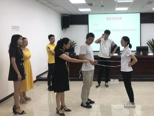 重慶市12355幸福大講堂送服務上門，助力綦江非公經(jīng)濟與社會組織發(fā)展