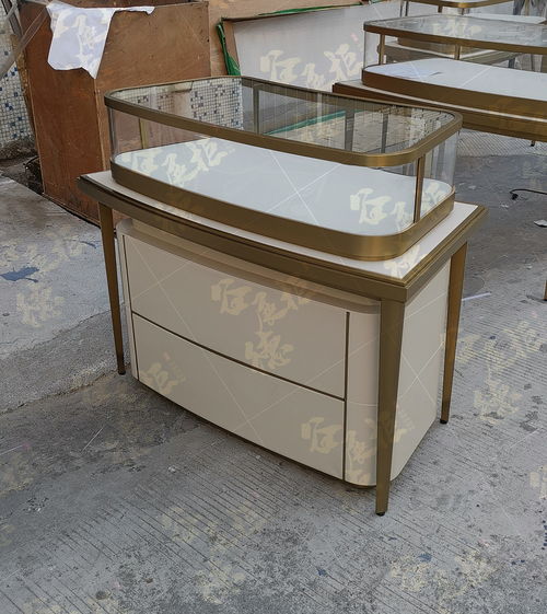 精品展示柜 珠寶鐘表與奢侈品的藝術(shù)舞臺(tái)